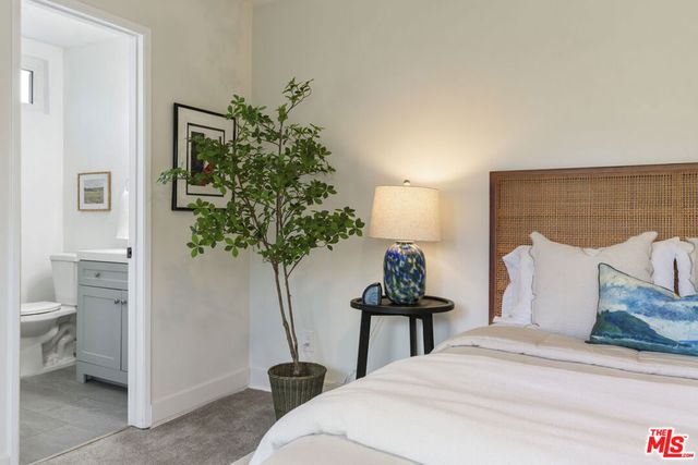 5055 Coldwater Canyon Avenue 219, Sherman Oaks, CA 91423