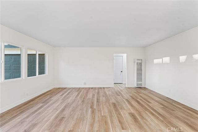 37862 11th E, Palmdale, CA 93550