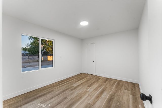 37862 11th E, Palmdale, CA 93550