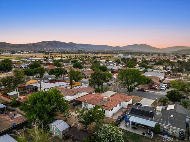 37862 11th E, Palmdale, CA 93550