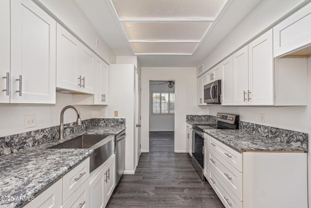 4147 E DOLPHIN Avenue, Mesa, AZ 85206