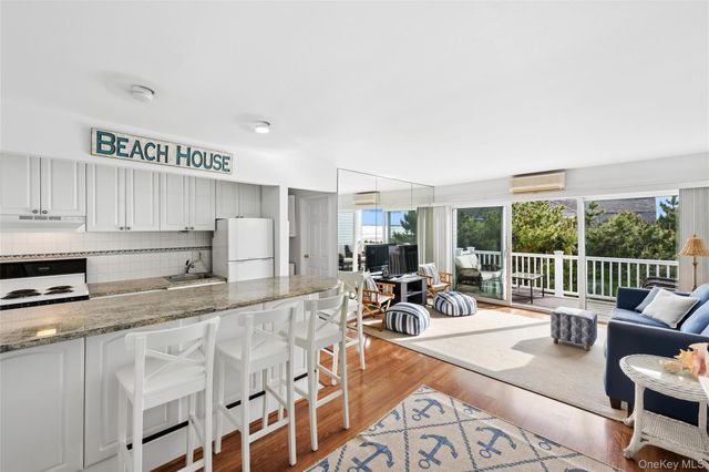 281 Dune Road 17B, Westhampton Beach, NY 11978