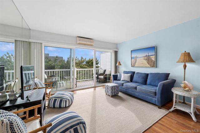 281 Dune Road 17B, Westhampton Beach, NY 11978