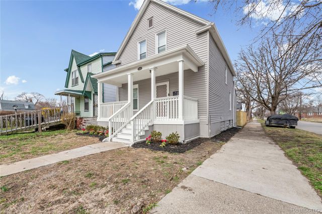 8103 E Canfield Street, Detroit, MI 48214