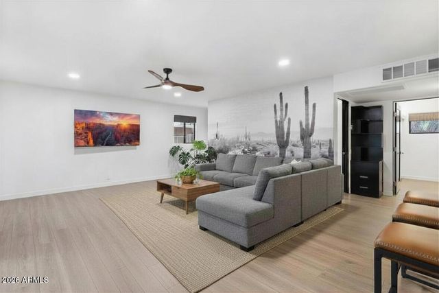 8015 E CORONADO Road, Scottsdale, AZ 85257