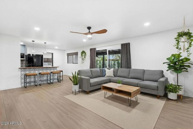 8015 E CORONADO Road, Scottsdale, AZ 85257