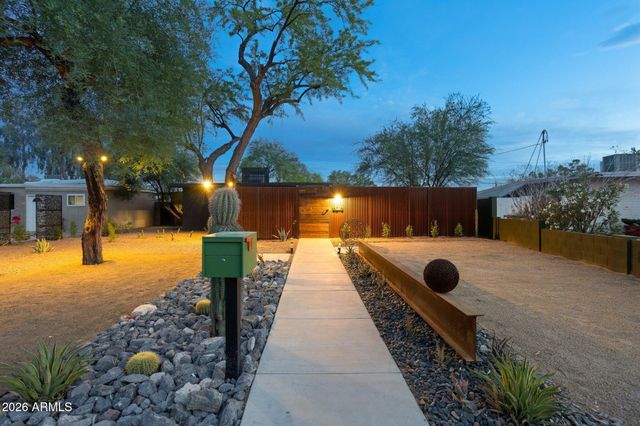 8015 E CORONADO Road, Scottsdale, AZ 85257