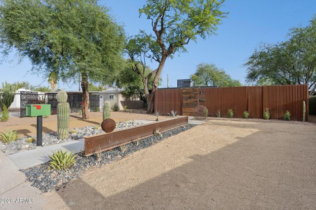 8015 E CORONADO Road, Scottsdale, AZ 85257