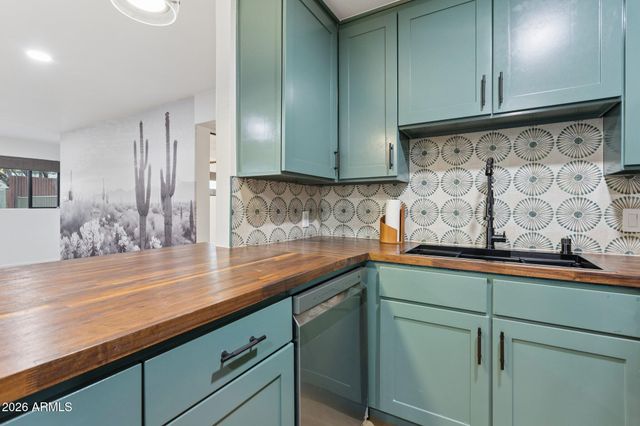 8015 E CORONADO Road, Scottsdale, AZ 85257