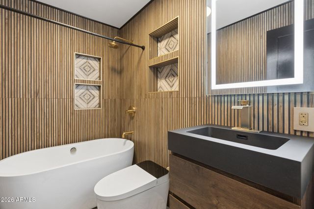 8015 E CORONADO Road, Scottsdale, AZ 85257