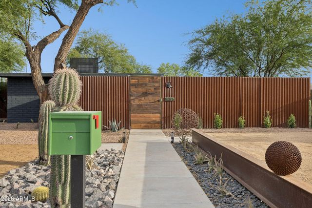 8015 E CORONADO Road, Scottsdale, AZ 85257