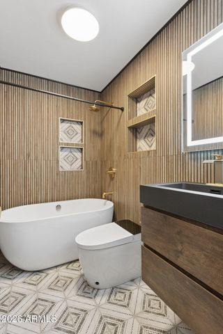 8015 E CORONADO Road, Scottsdale, AZ 85257