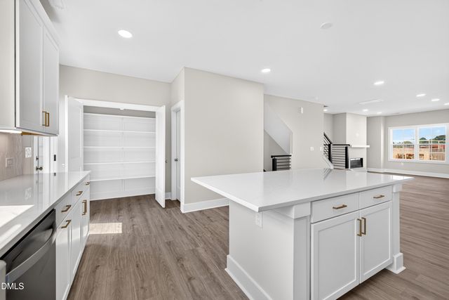 3007 White Rail Drive E, Fuquay Varina, NC 27526