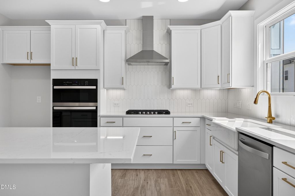 3007 White Rail Drive E, Fuquay Varina, NC 27526