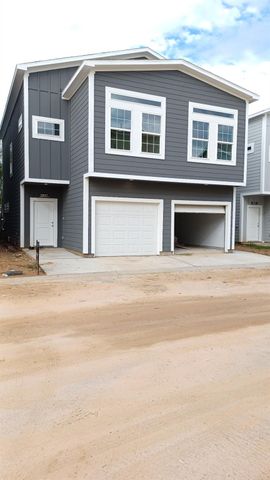 18827 Luminescent Lane, Spring, TX 77379
