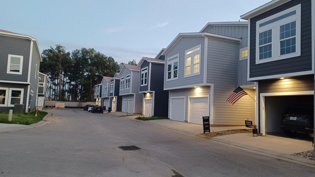 18827 Luminescent Lane, Spring, TX 77379