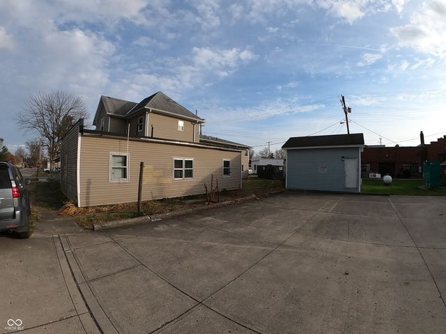 101-103 W Grant Street, Waldron, IN 46182