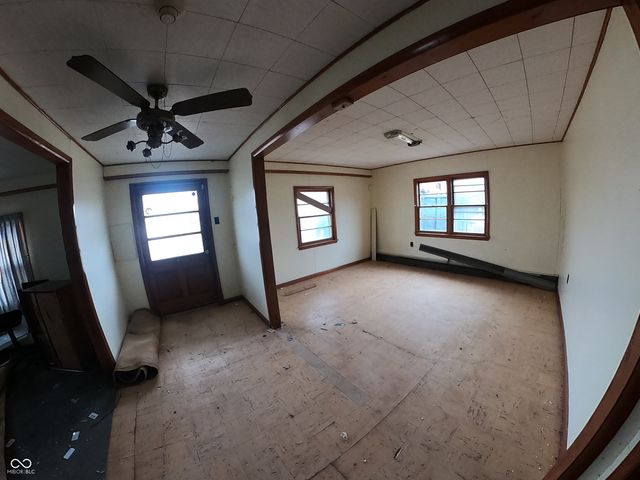 101-103 W Grant Street, Waldron, IN 46182