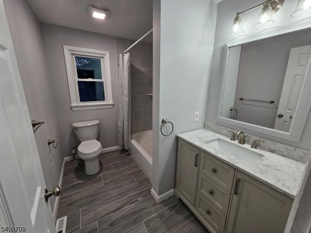 275 Malapardis Rd, Hanover Twp., NJ 07950