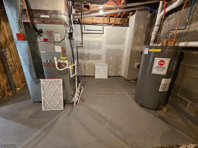 275 Malapardis Rd, Hanover Twp., NJ 07950