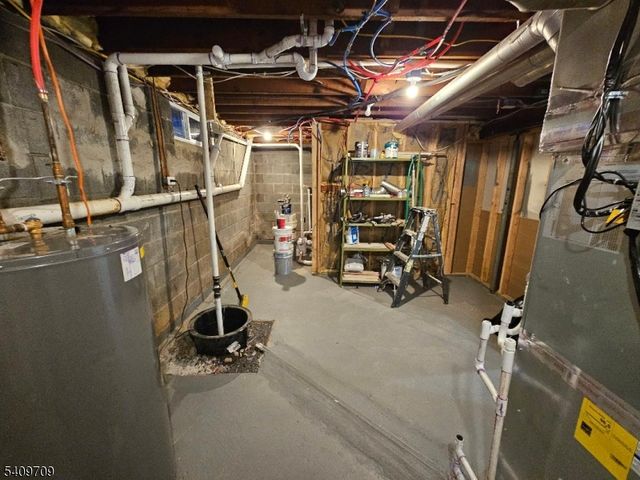 275 Malapardis Rd, Hanover Twp., NJ 07950