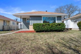 5771 N 97th STREET, Milwaukee, WI 53225