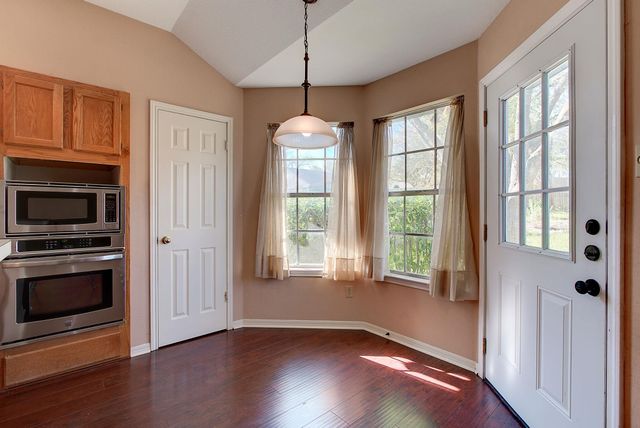 804 Canyon Bend RD, Pflugerville, TX 78660