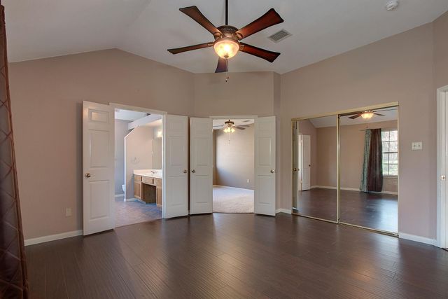 804 Canyon Bend RD, Pflugerville, TX 78660