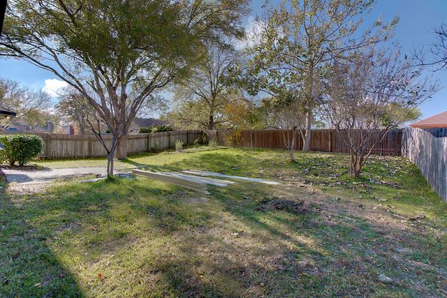 804 Canyon Bend RD, Pflugerville, TX 78660