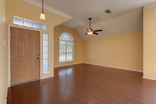 804 Canyon Bend RD, Pflugerville, TX 78660