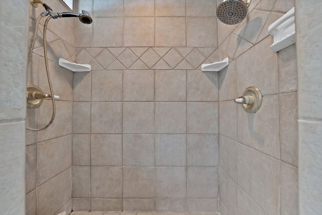 1815 Newport Road, Weatherford, TX 76086