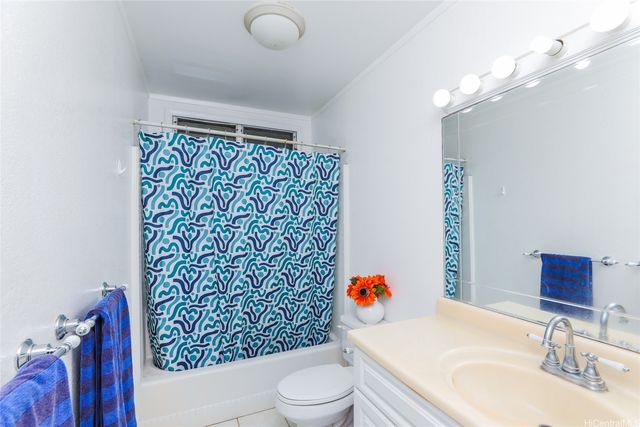 98-919 Noelani Street 70, Pearl City, HI 96782
