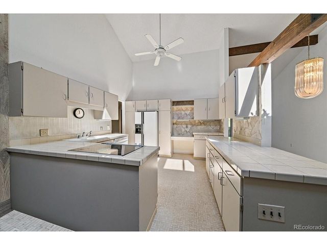 6305 W 6th Ave C21, Lakewood, CO 80214