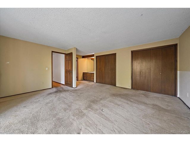 6305 W 6th Ave C21, Lakewood, CO 80214