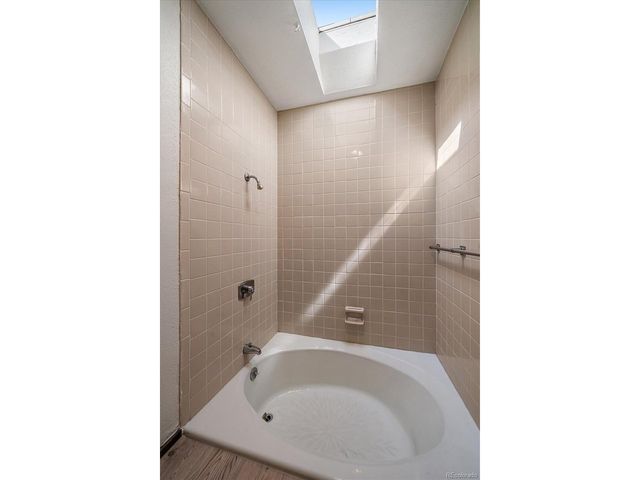 6305 W 6th Ave C21, Lakewood, CO 80214