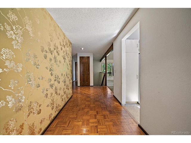 6305 W 6th Ave C21, Lakewood, CO 80214