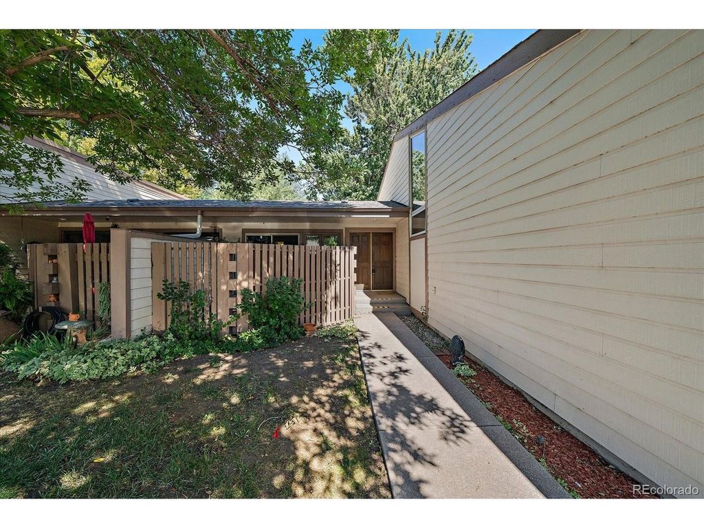 6305 W 6th Ave C21, Lakewood, CO 80214