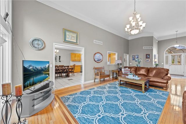 13175 Woodridge Drive, Platte City, MO 64079