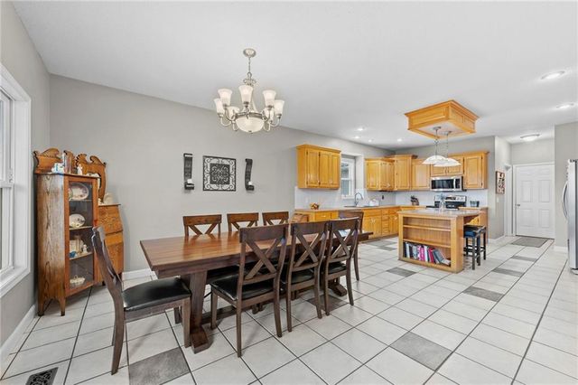 13175 Woodridge Drive, Platte City, MO 64079