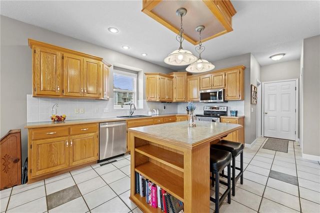 13175 Woodridge Drive, Platte City, MO 64079