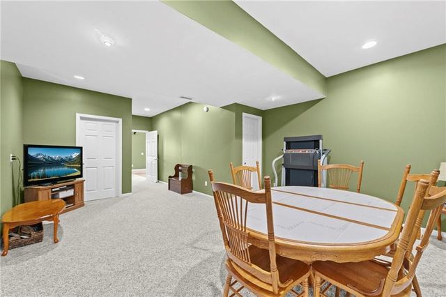 13175 Woodridge Drive, Platte City, MO 64079