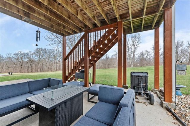 13175 Woodridge Drive, Platte City, MO 64079