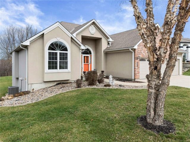 13175 Woodridge Drive, Platte City, MO 64079