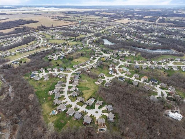 13175 Woodridge Drive, Platte City, MO 64079