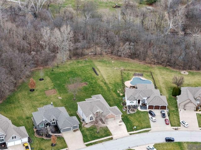 13175 Woodridge Drive, Platte City, MO 64079