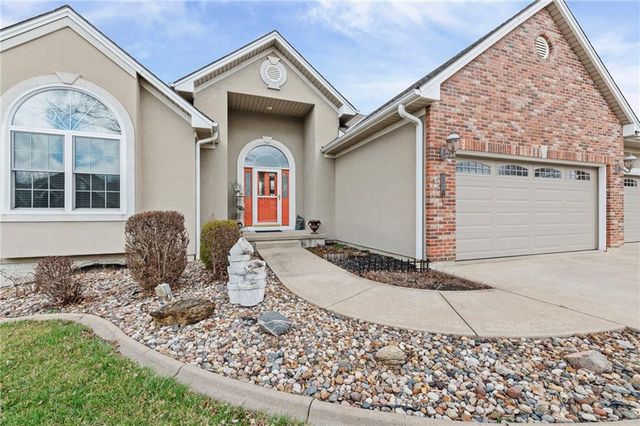 13175 Woodridge Drive, Platte City, MO 64079