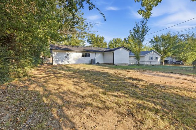 2332 S Poplar Street, Sapulpa, OK 74066