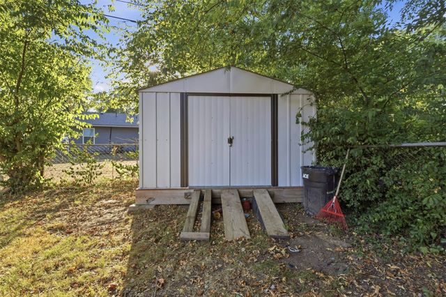 2332 S Poplar Street, Sapulpa, OK 74066