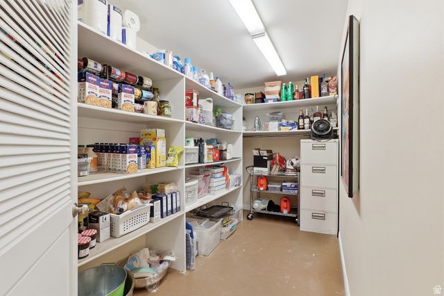 6313 S BYBEE DR, Uintah, UT 84403