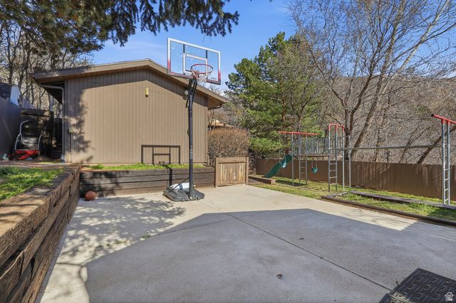 6313 S BYBEE DR, Uintah, UT 84403